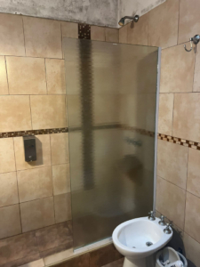 Mampara Templada Dreamline 8mm 1610x800 Rebatible